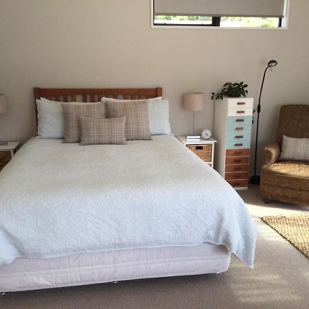 Abel Tasman Sands Bnb Riwaka Экстерьер фото